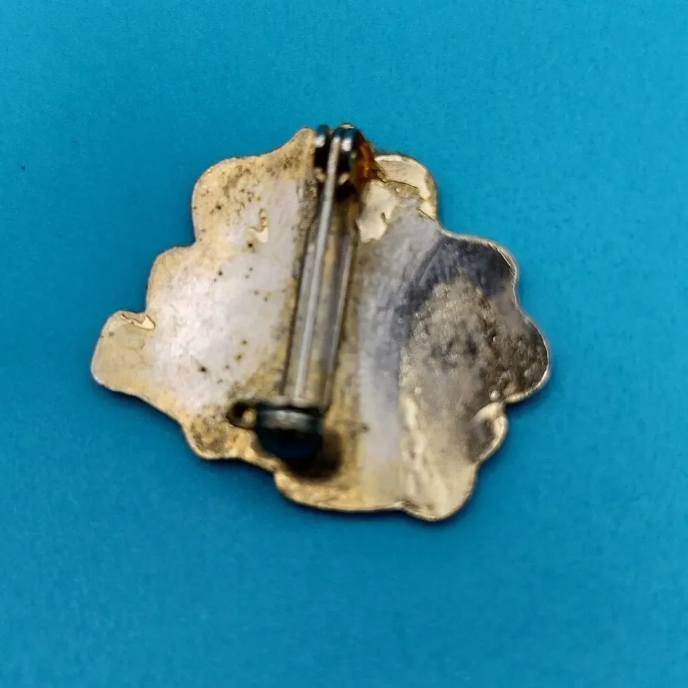 Vintage Seasons Greetings Holiday Christmas Pin Brooch Bells Bow Gold Tone
